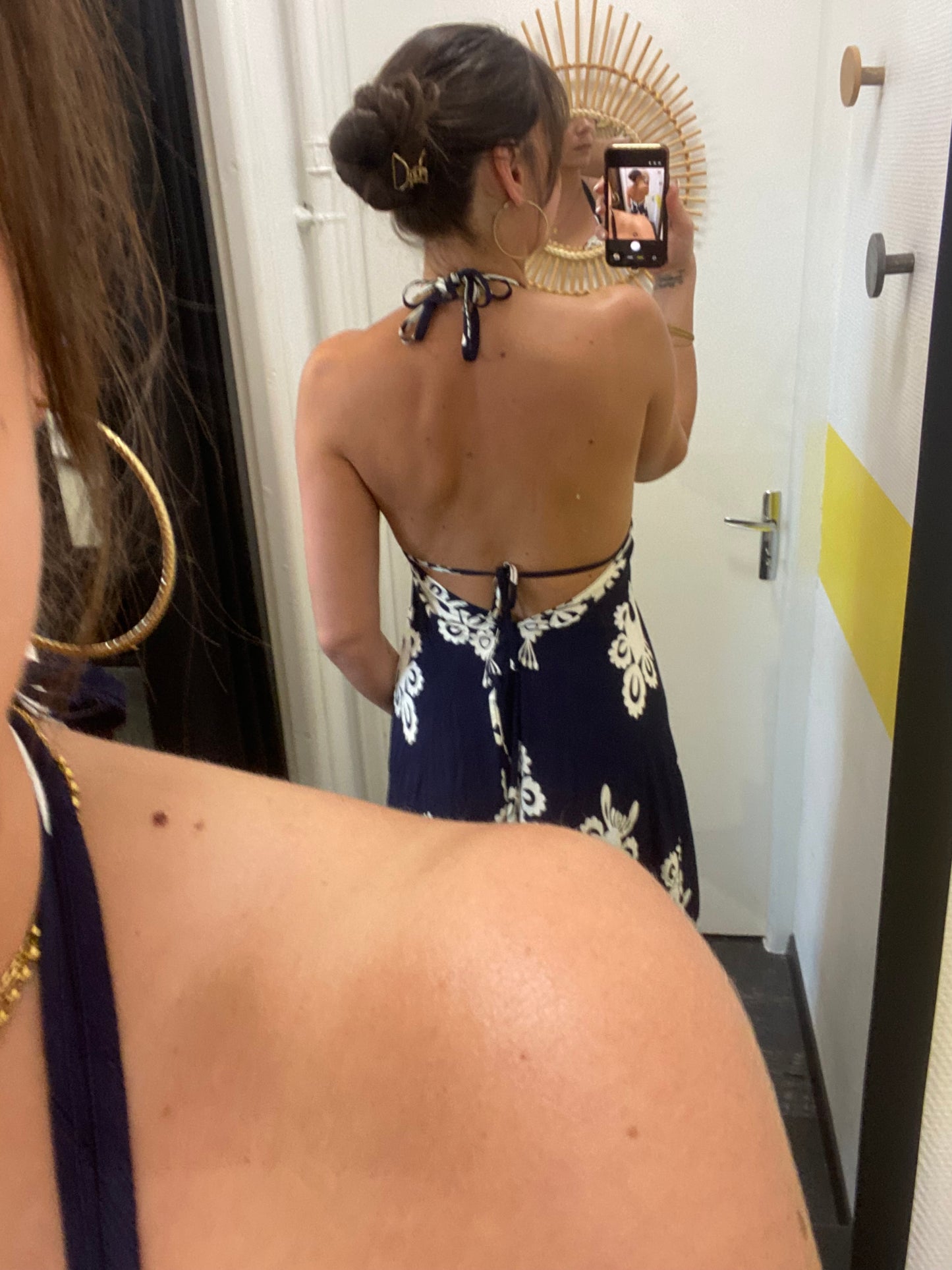 Robe longue blanche ou marine