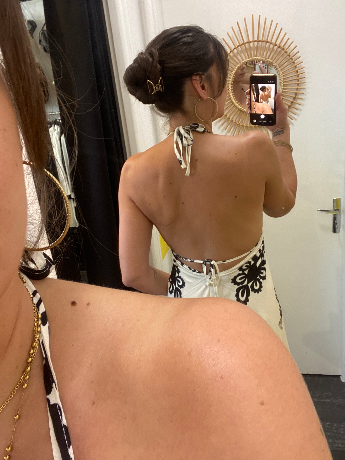 Robe longue blanche ou marine